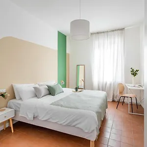 Lucrezia - City - By Host4u Appartamento Pavia